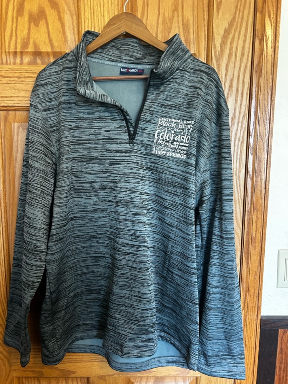 Black Bear Colorblock Heathered Gray Quarter-Zip Pullover Sweater XXL Colorado